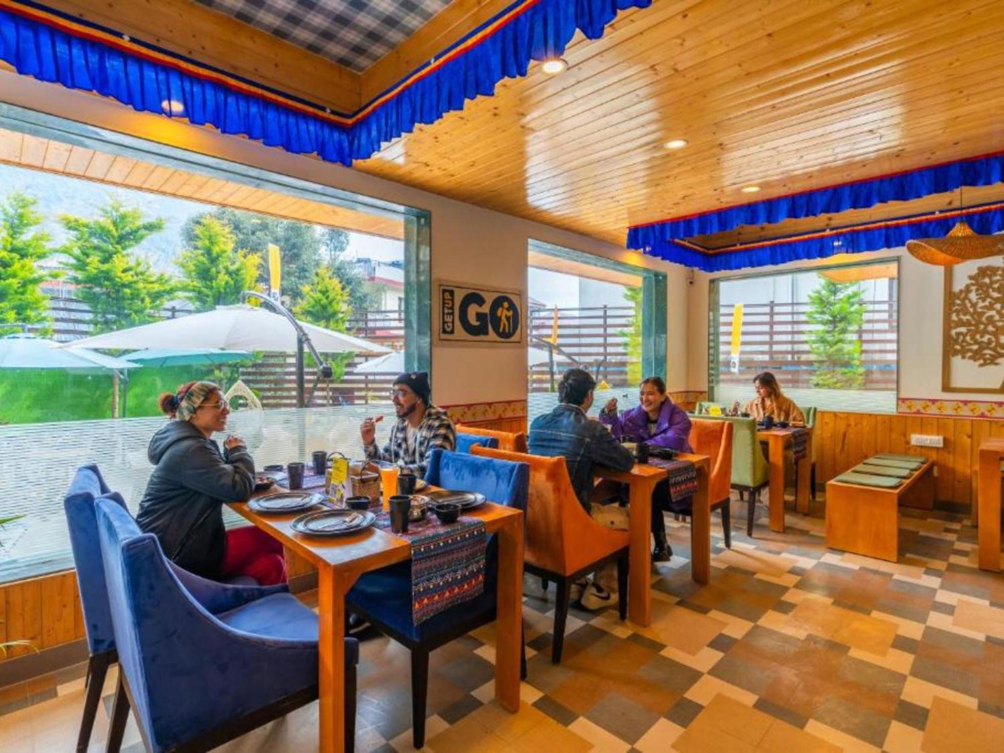 The Hosteller Mcleodganj, Bhagsu McLeod Ganj Buitenkant foto